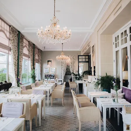 Grand Du - Relais & Chateaux מלון