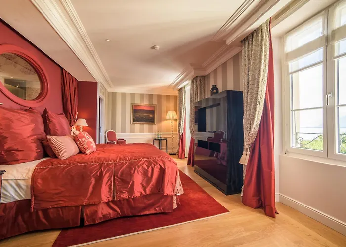 מלון Grand Du - Relais & Chateaux