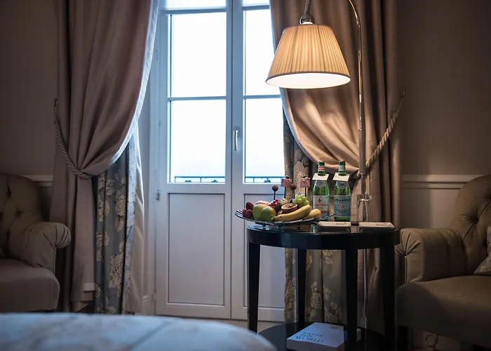 מלון Grand Du - Relais & Chateaux 5*