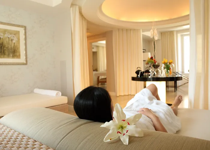 Grand Du - Relais & Chateaux 酒店 沃韦