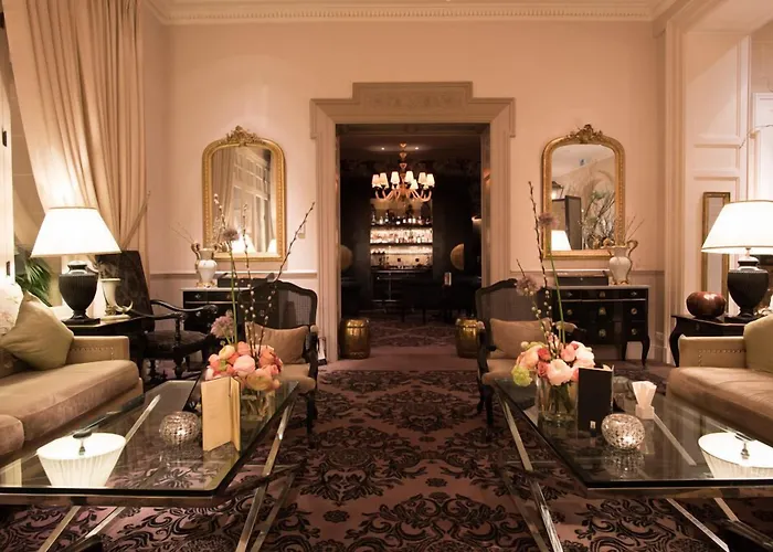 Grand Du - Relais & Chateaux 5* 沃韦