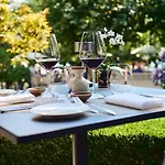 Отель Grand Du - Relais & Chateaux